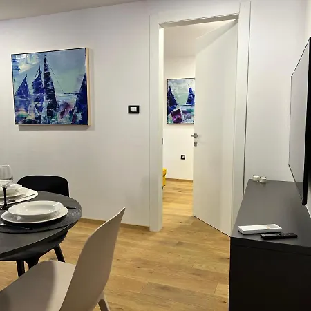 Apartma Poseidon 아파트 이졸라