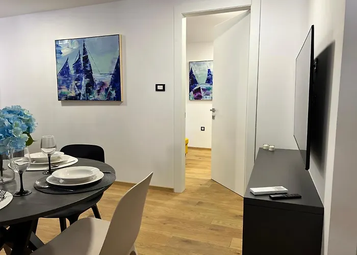 Poseidon דירה איזולה